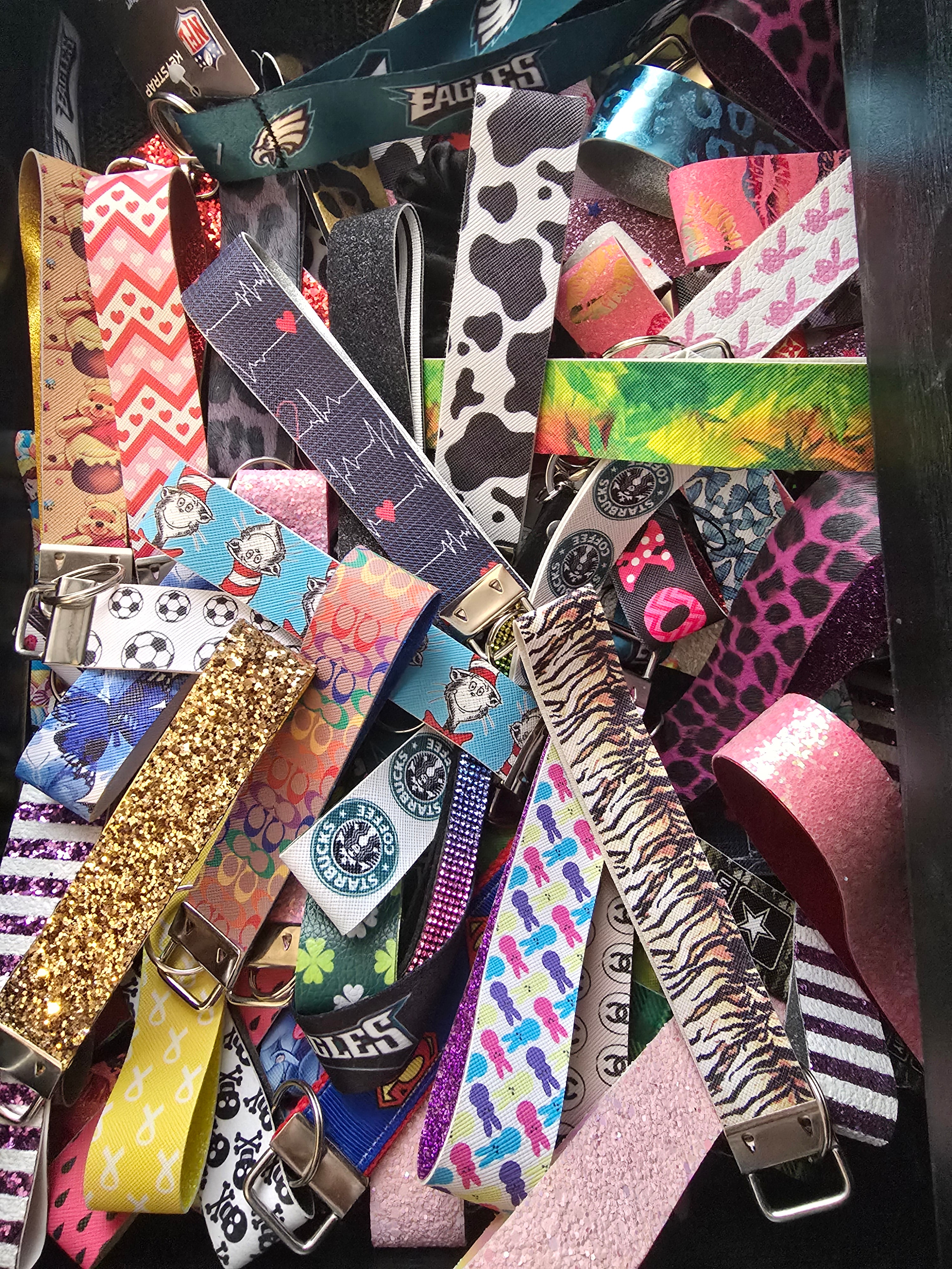 Wristlet Mystery Scoop